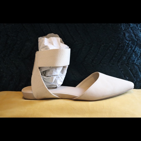 Simple Vera ankle flats - Picture 3 of 8